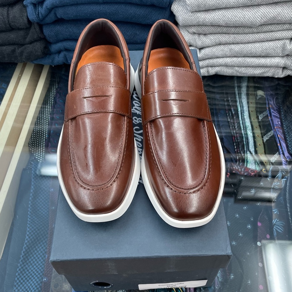Wolf and Shepard Crossover Loafer in Maple - NWT Multiple sizes available!